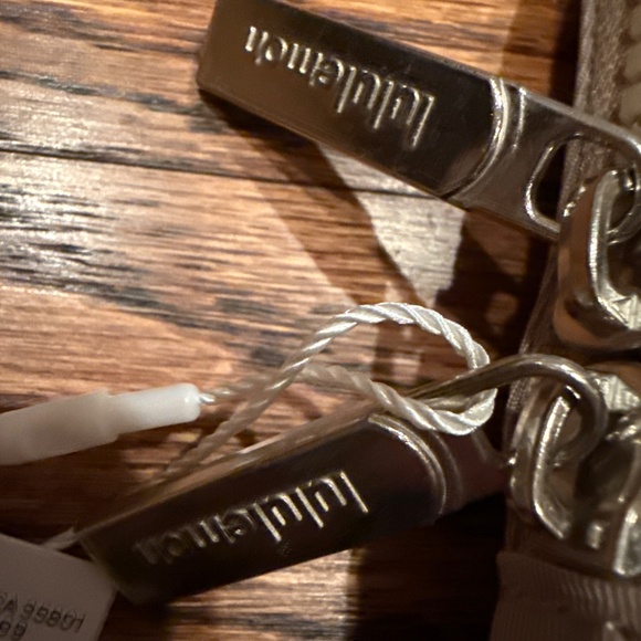 Beige/Tan Belt Bag, 2L, NWOT - Picture 5 of 9